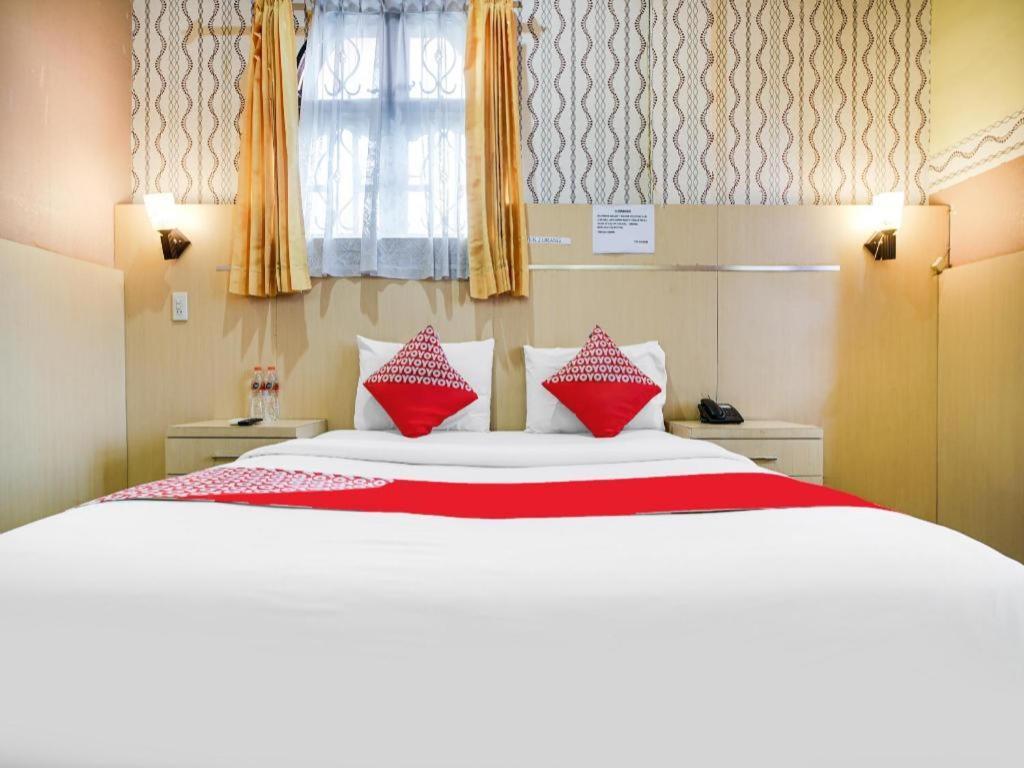Oyo 1140 Hotel Tresya Tanjung Balai Tanjungbalai Eksteriør billede
