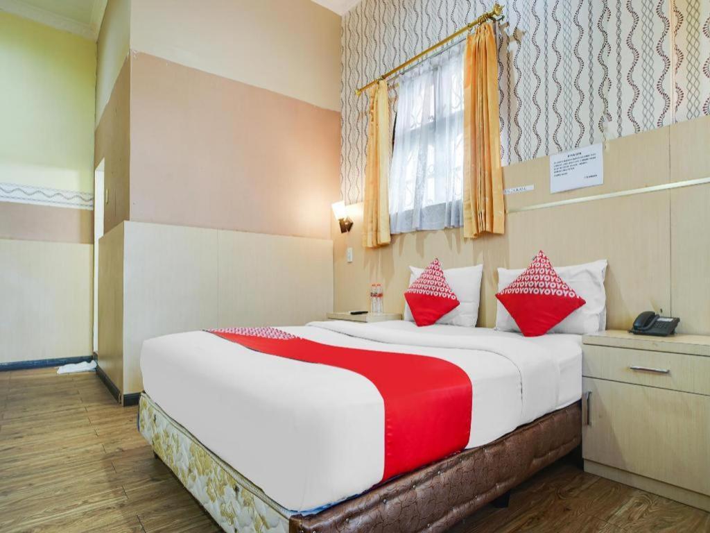 Oyo 1140 Hotel Tresya Tanjung Balai Tanjungbalai Eksteriør billede
